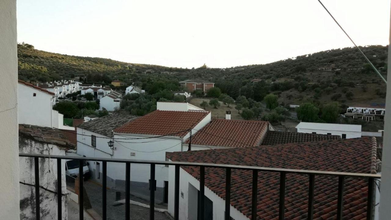 Casa Rural Sierra De Huelva Aroche Екстер'єр фото